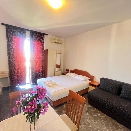 Apartments Radosevic Ulcinj Eksteriør billede