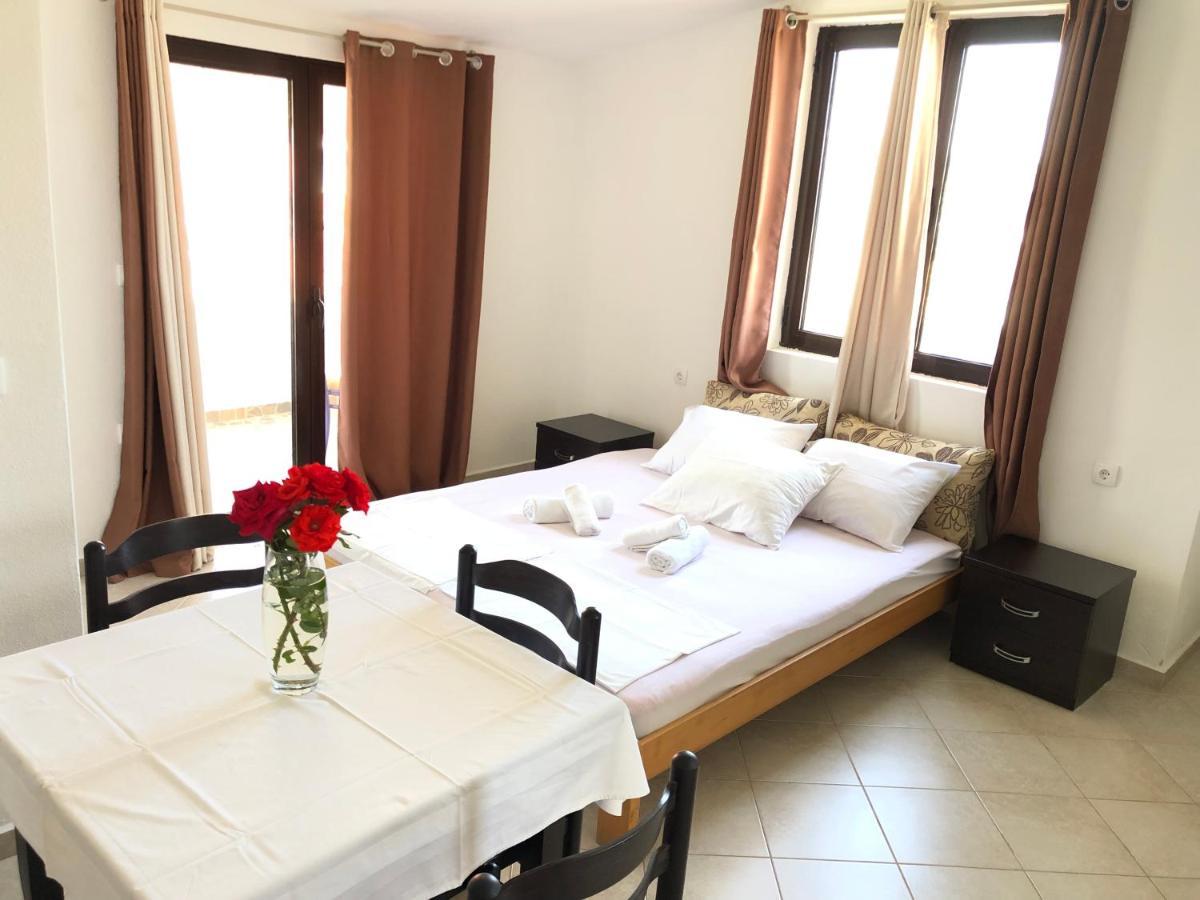 Apartments Radosevic Ulcinj Eksteriør billede