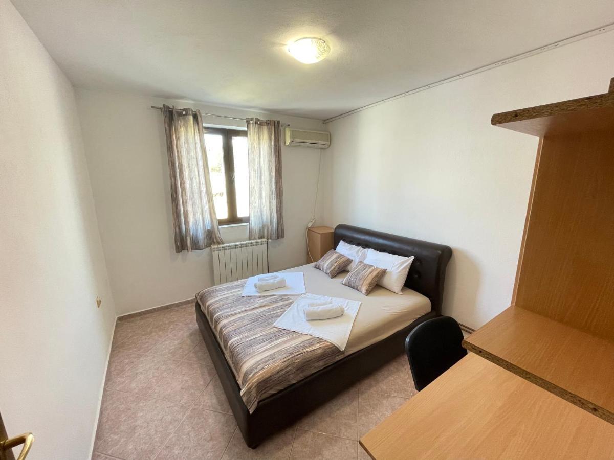 Apartments Radosevic Ulcinj Eksteriør billede