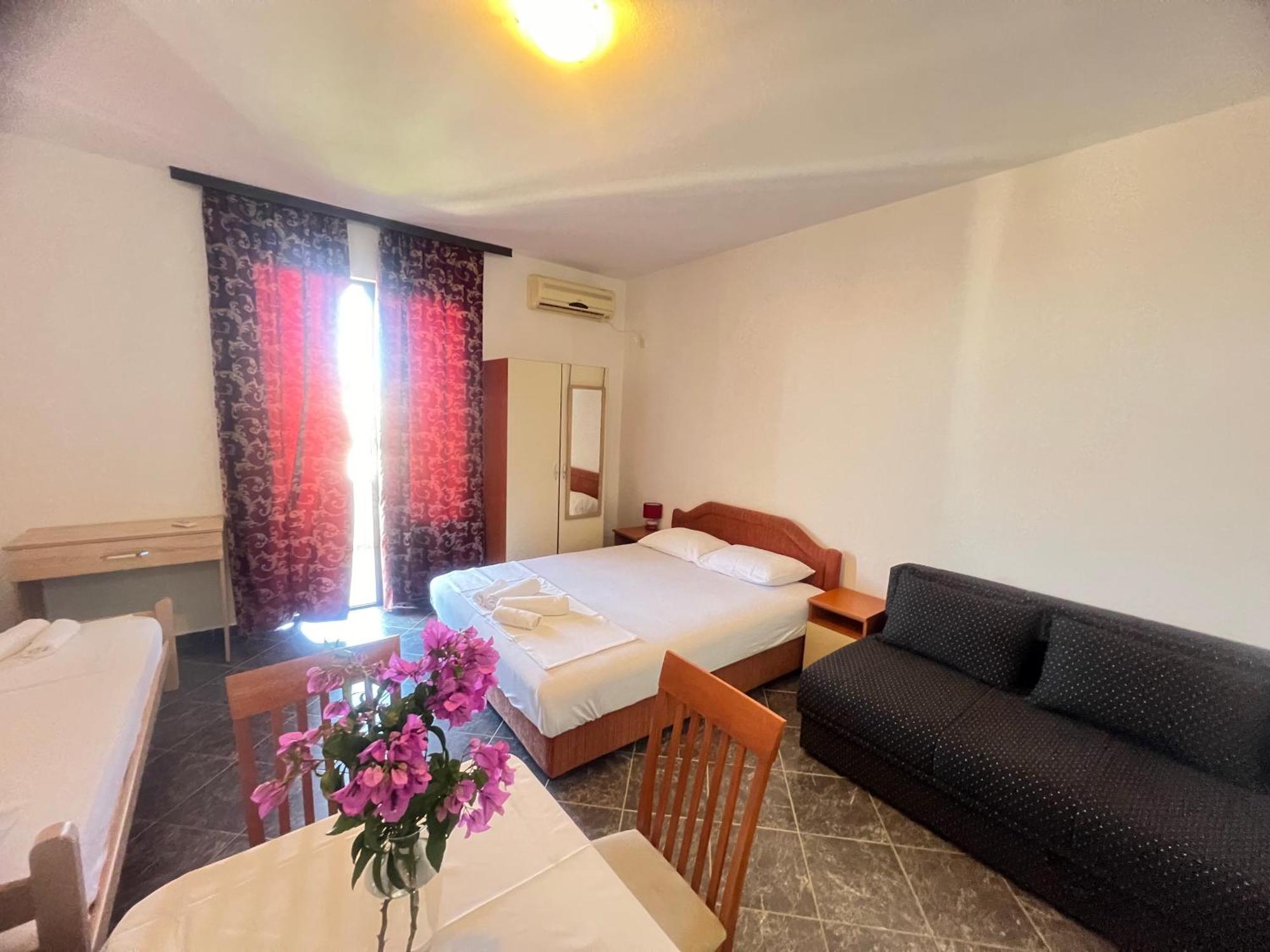 Apartments Radosevic Ulcinj Eksteriør billede